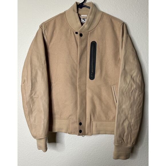 NIKE WMNS NikeLab Essentials Destroyer Varsity Jacket 908642-200 Tan WOMEN'S S - Picture 1 of 12